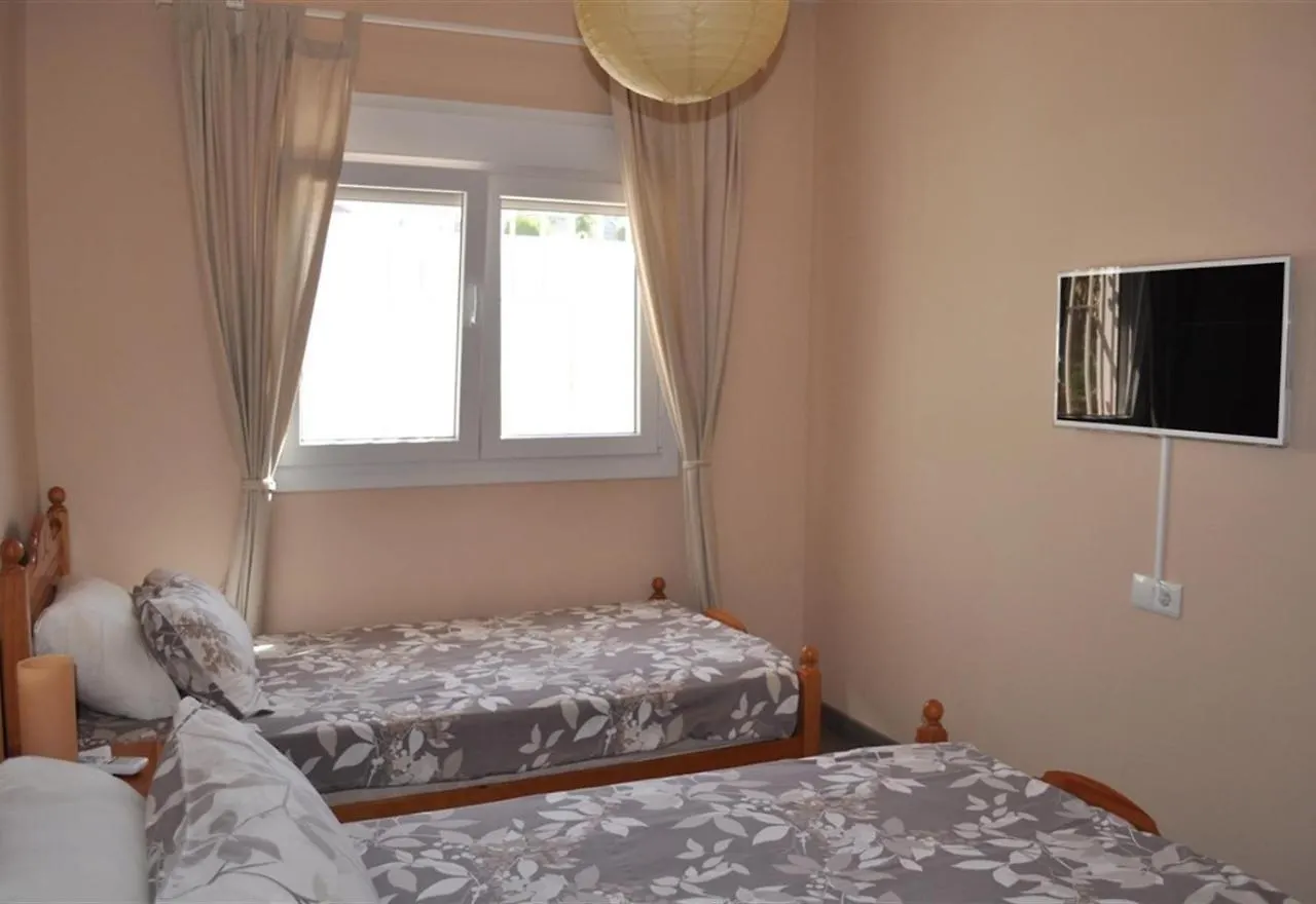 Wonderful Villa Burriana Beach Nerja