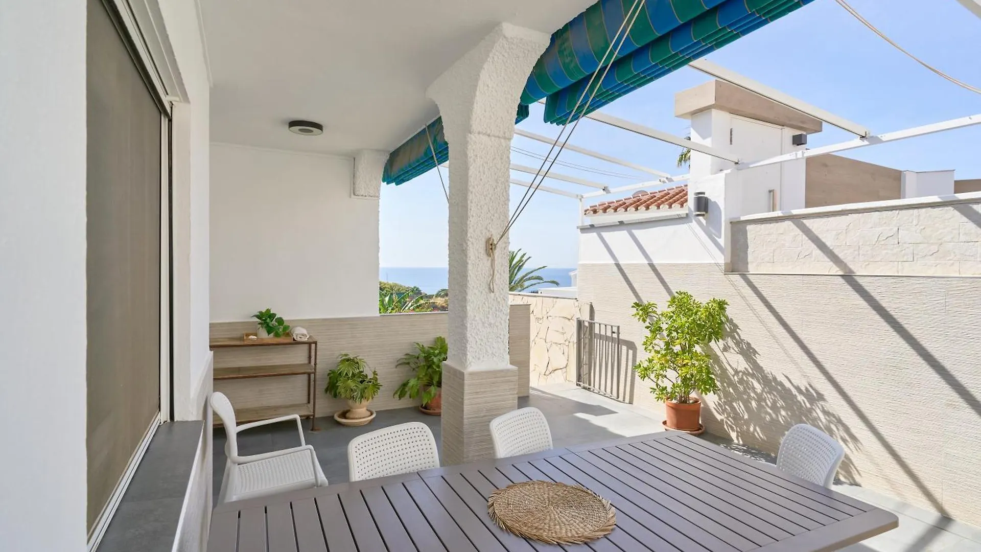 Wonderful Villa Burriana Beach Nerja 0*,