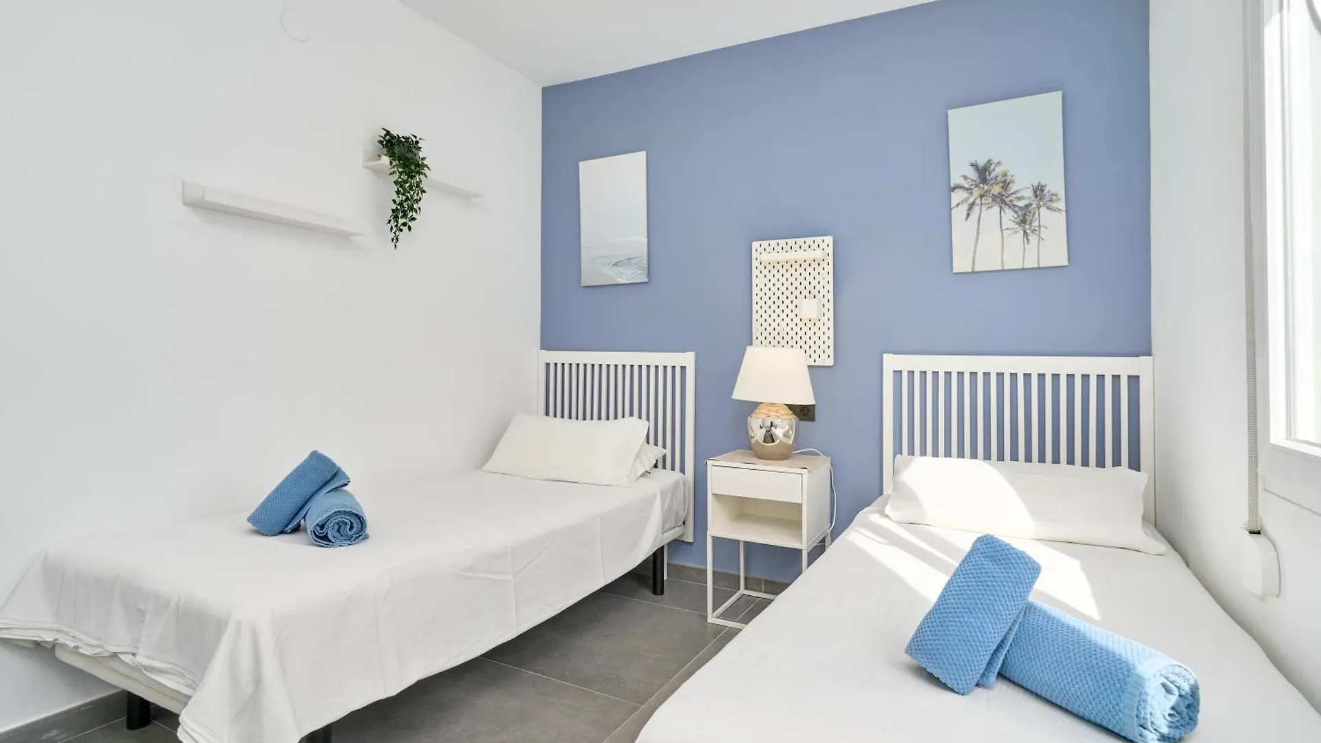 Wonderful Villa Burriana Beach Nerja 0*,